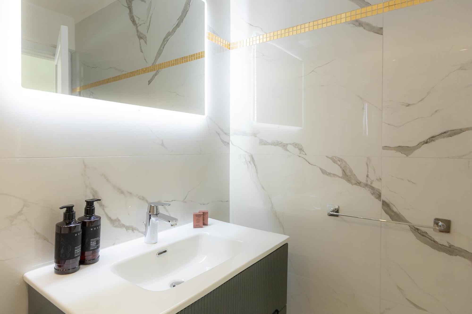 In - Bramante Luxury Apartment Rome