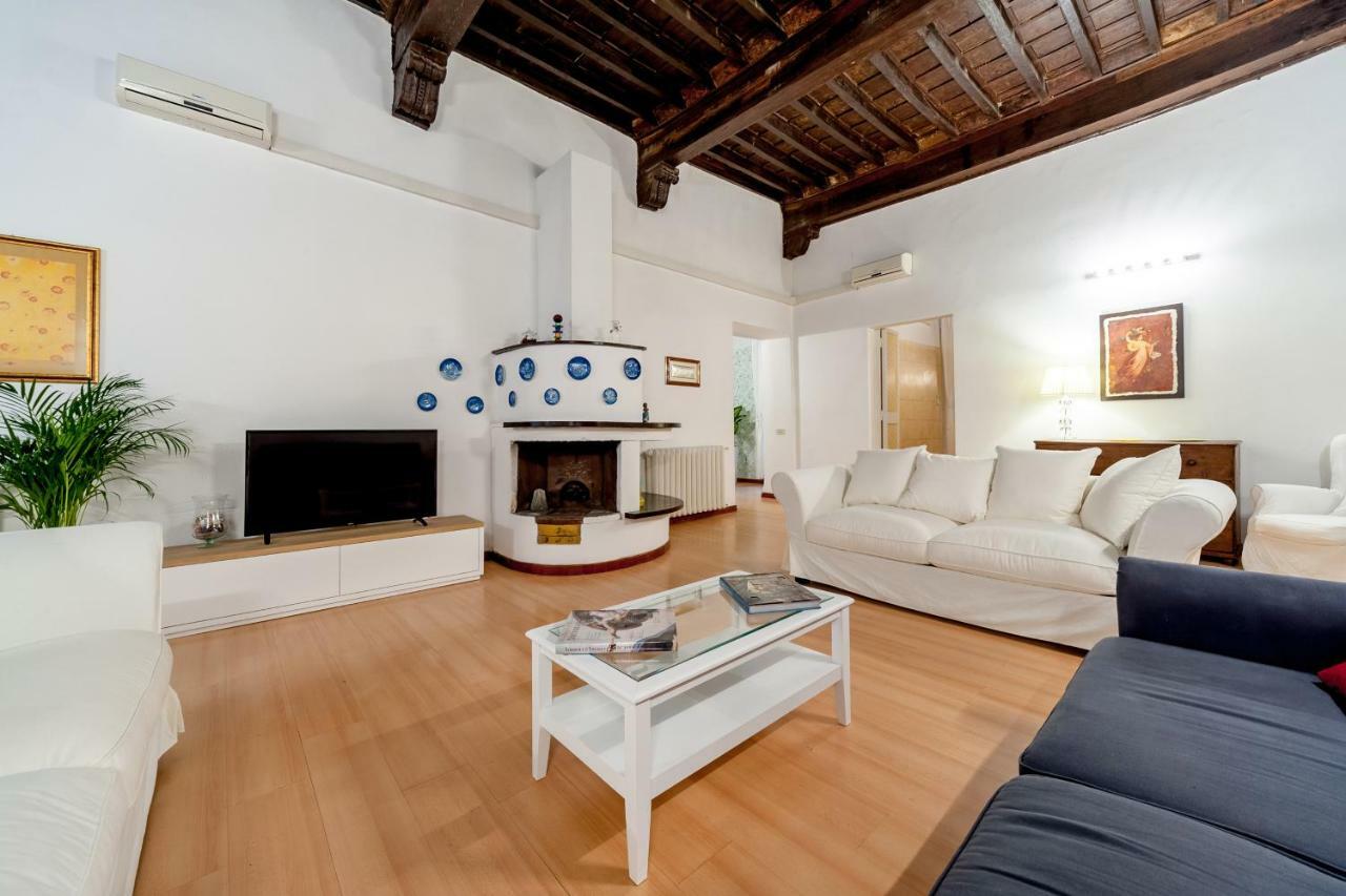 In - Bramante Luxury Apartamento